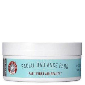 First aid beauty facial radiance pads